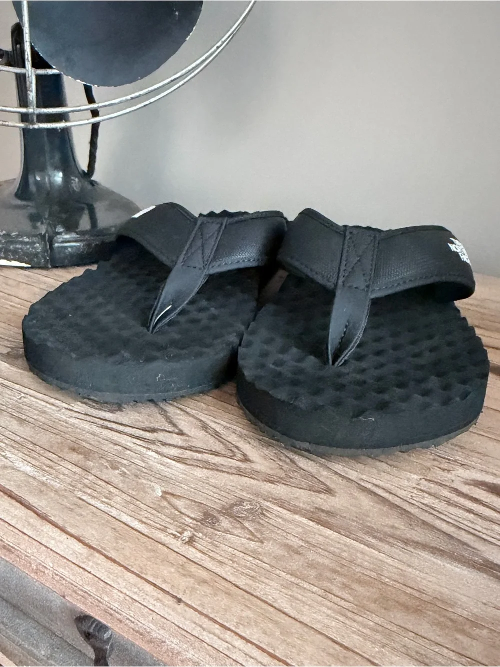 Men’s North Face Base Camp Black Slip On Sandal Flip Flops Chunky Size 11